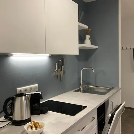 Promenade By Bestchoice - Self Check-in With Parking Option Štýrský Hradec